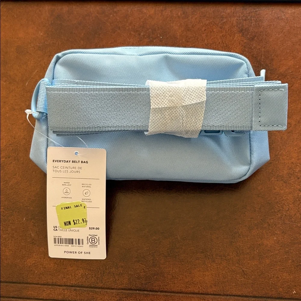 NWT - Athleta Girl Light Blue Cosmetic Pouch